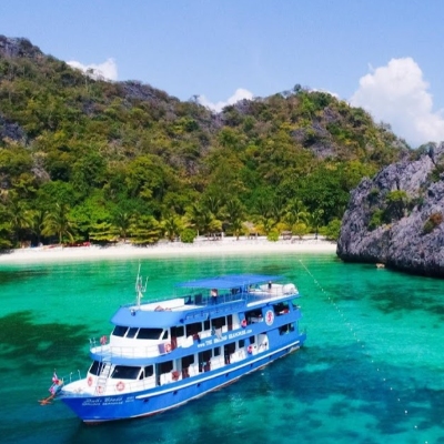 Tours, Scuba Diving