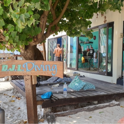 Tours, Scuba Diving
