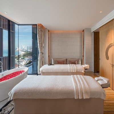 Spas, Thai Massage