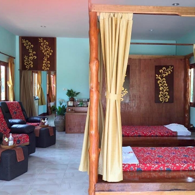 Spas, Thai Massage