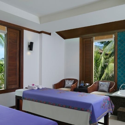 Spas, Thai Massage