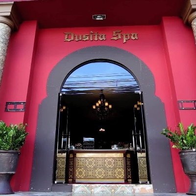 Spas, Thai Massage