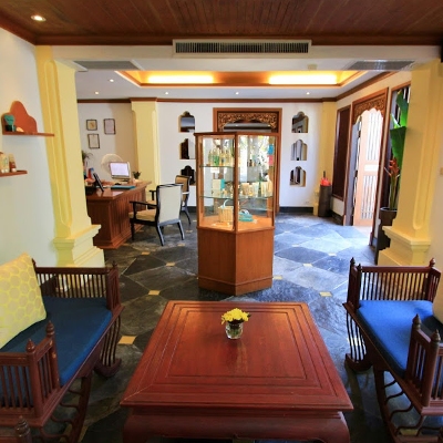 Spas, Thai Massage