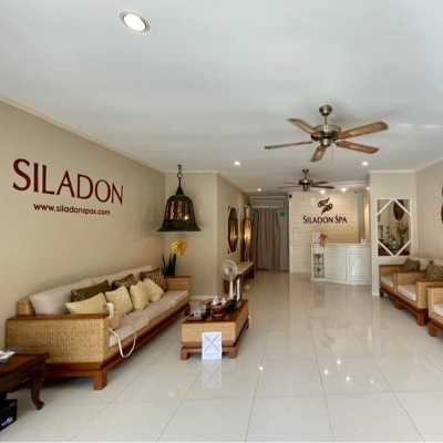 Spas, Thai Massage