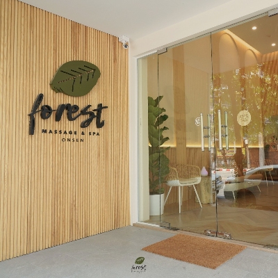 Spas, Thai Massage