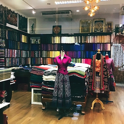 Shopping, Gift Shops