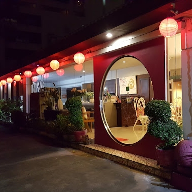 Spas, Thai Massage