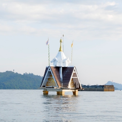 Landmarks, Temples