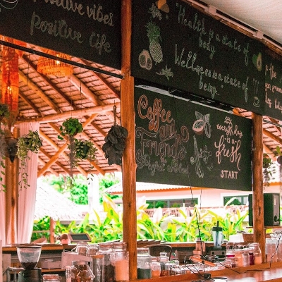 Spas, Thai Massage, Yoga