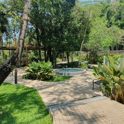 Spas, Thai Massage, Landmarks