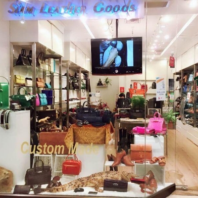 Shopping, Gift Shops